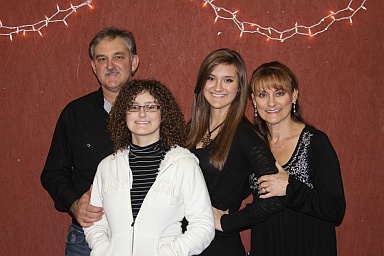  L to R:  Tim, Nikki, Kerri and Dana !